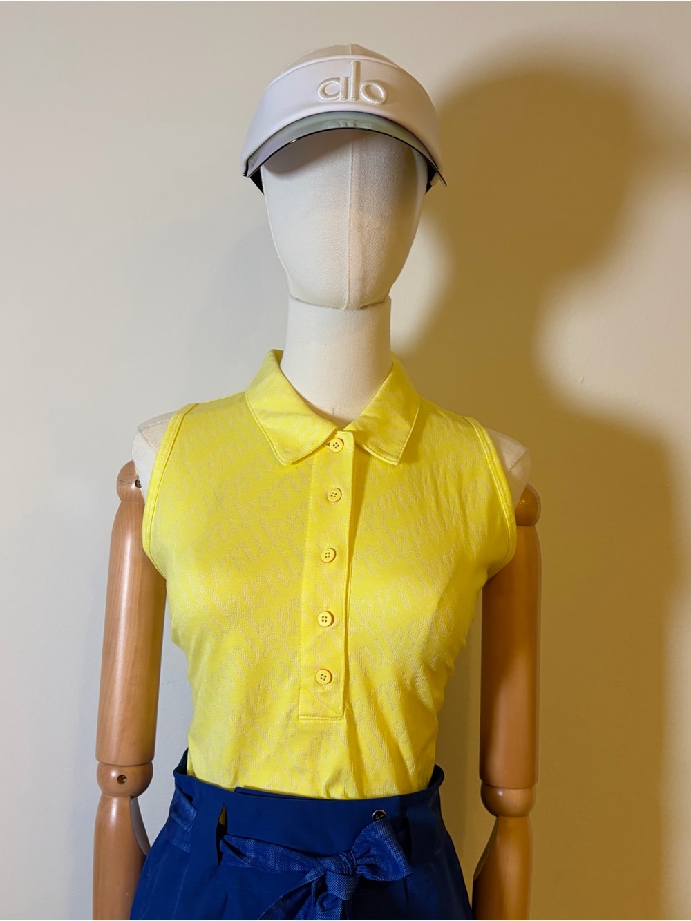 Nike Golf Women’s Sport Polo 7.0 Sleeveless Top - Yellow NWT Size L